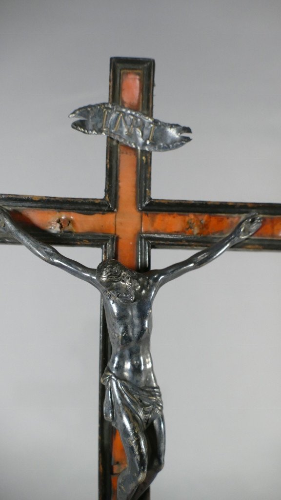 Crucifix Christ En Croix Sur Base écaille De Tortue, époque XVII ème Siècle-photo-4