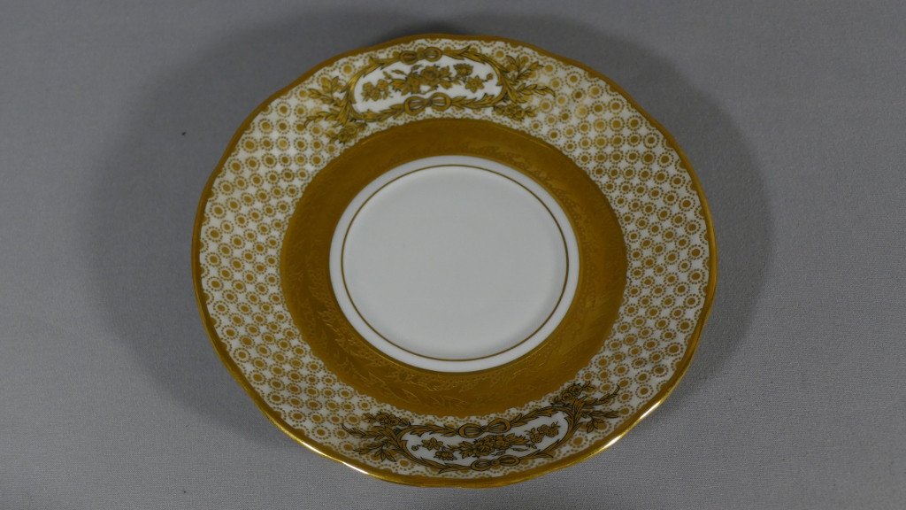 Bernardaud, Lamballe, Tasse De Collection En Porcelaine Blanche Doré Et Incrustation d'Or-photo-2