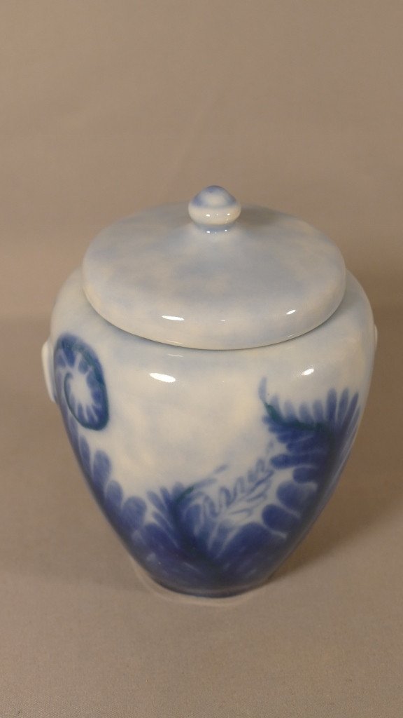 Camille Tharaud Limoges, vase couvert ou pot à tabac aux fougères bleu, Art Déco-photo-2