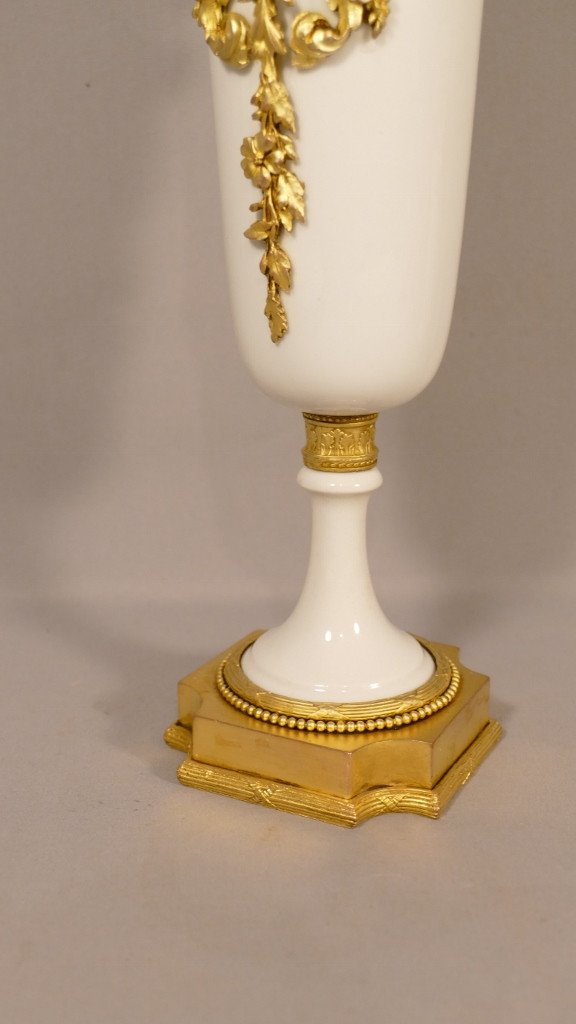 Perfume Burner, Cassolette In White Porcelain And Gilt Bronze, Napoleon III-photo-1