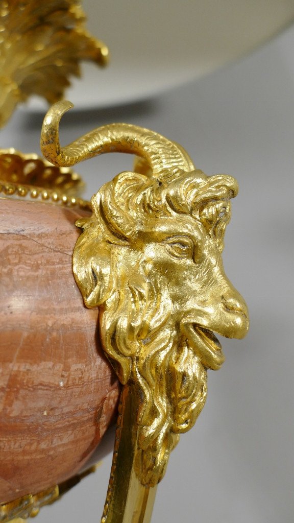 Very Large Lamp After Gouthière In Gilt Bronze With Rams And Rose Veined Mabre, XIX-photo-6