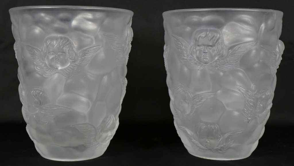 Pair Of Vases With Cherubs In Satin Crystal, Twentieth Time Lalique Taste