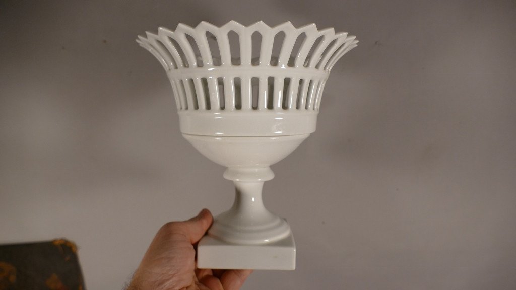 Empire Style Openwork Porcelain Basket Cup Centerpiece-photo-4