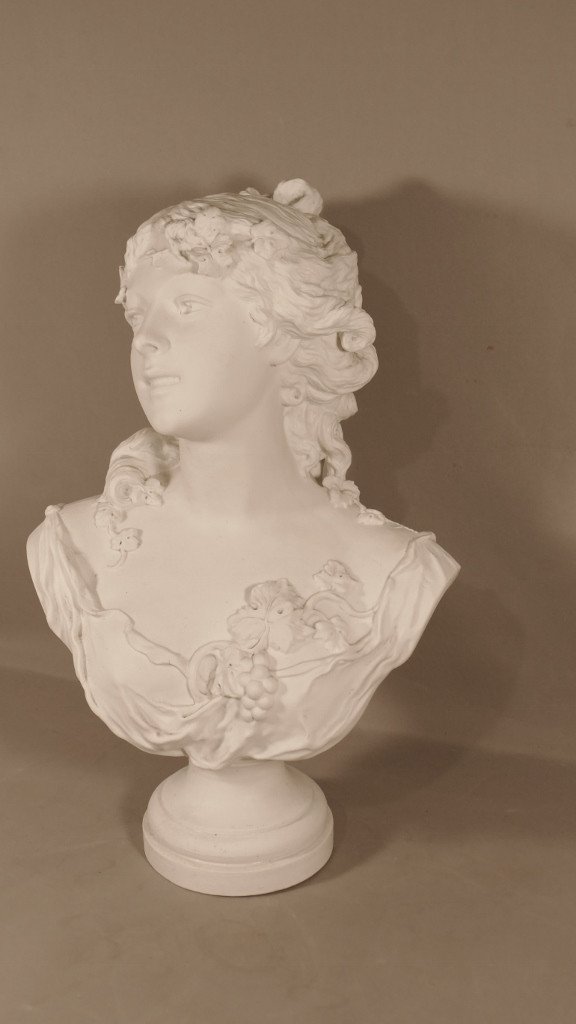 Georges Levy, Bust Of A Young Woman With Vine Branches, XIXth Porcelain Biscuit-photo-3