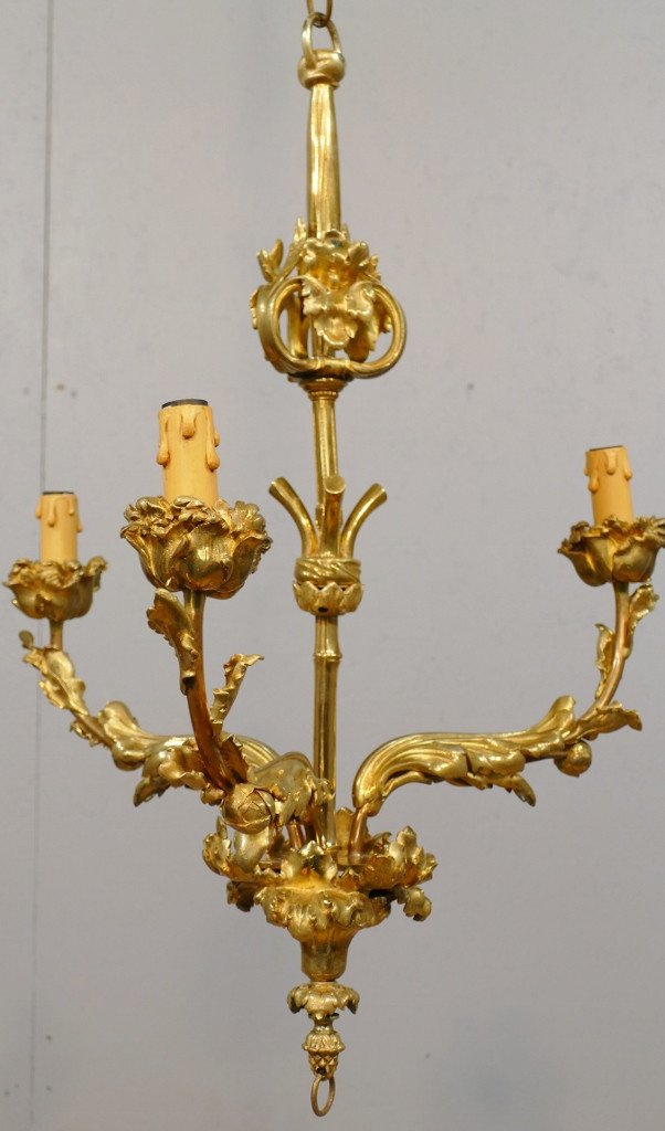 Lustre Aux Roses En Bronze Ciselé époque Fin XIX ème, Dans Le Goût Baguès