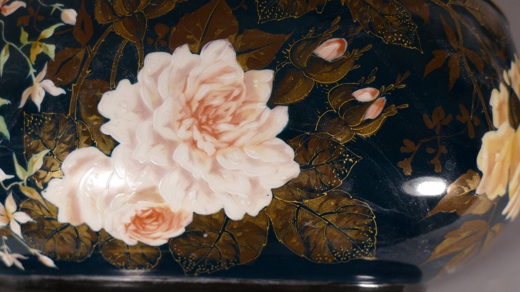 Jardinière En Porcelaine Aux Roses Sur Fond Noir, Limoges, Fin XIX ème-photo-3
