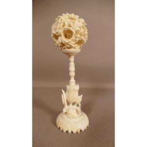 Canton Ball In Carved And Hollowed Out Ivory, Early Twentieth Time