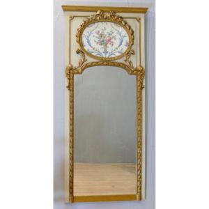 Louis XVI Trumeau Mirror In Carved, Lacquered And Gilded Wood, XIXth Time