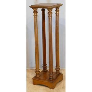 Bolster At Support Height In Solid Walnut With 4 Fluted Columns, Late Nineteenth Time