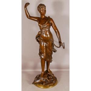 Diane Chasseresse Par Levasseur, Sculpture En Bronze Patiné, époque Fin XIX ème