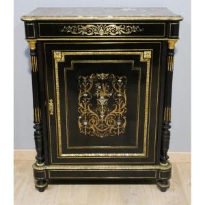 Buffet à hauteur d'appui Napoléon III en bois noirci, marqueterie de laiton, nacre et os, XIX è