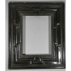 18th-century Blackened Wood Frame With An Inverted Profile – 69.5 × 57 Cm