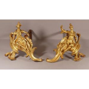 Paire De Chenets XVIII ème En Bronze Doré, Louis XV, Femme Et Homme, Dans Le Goût De La Chine