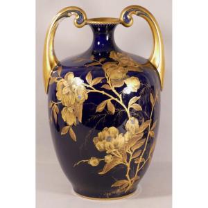 William Gu&eacute;rin Limoges XIX &egrave;me, Grand Vase Bleu De Four Avec Fleurs &agrave; l'Or Fin