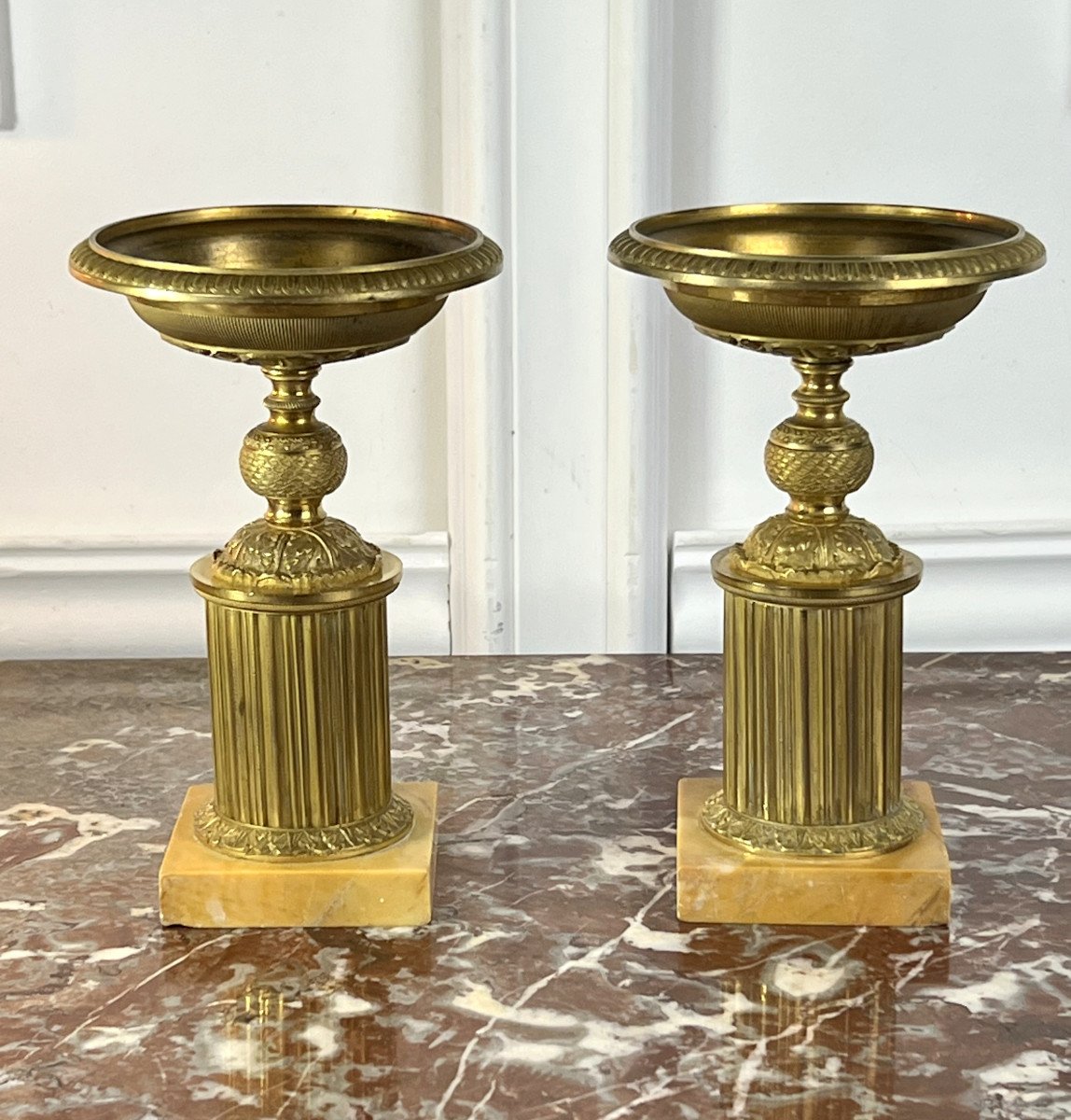Pair Of Empire Period Gilt Bronze Cups On Sienna Marble Base-photo-2