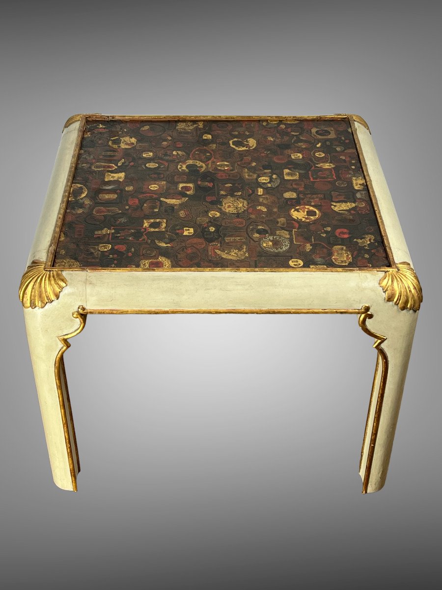 Table Basse Style Jansen En Bois Peint Et Doré Avec Plateau En Cuir Coromandel-photo-7