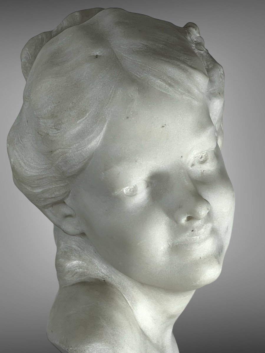 Bust In White Carrara Marble Signed L.varo Representing A Child's Head-photo-6