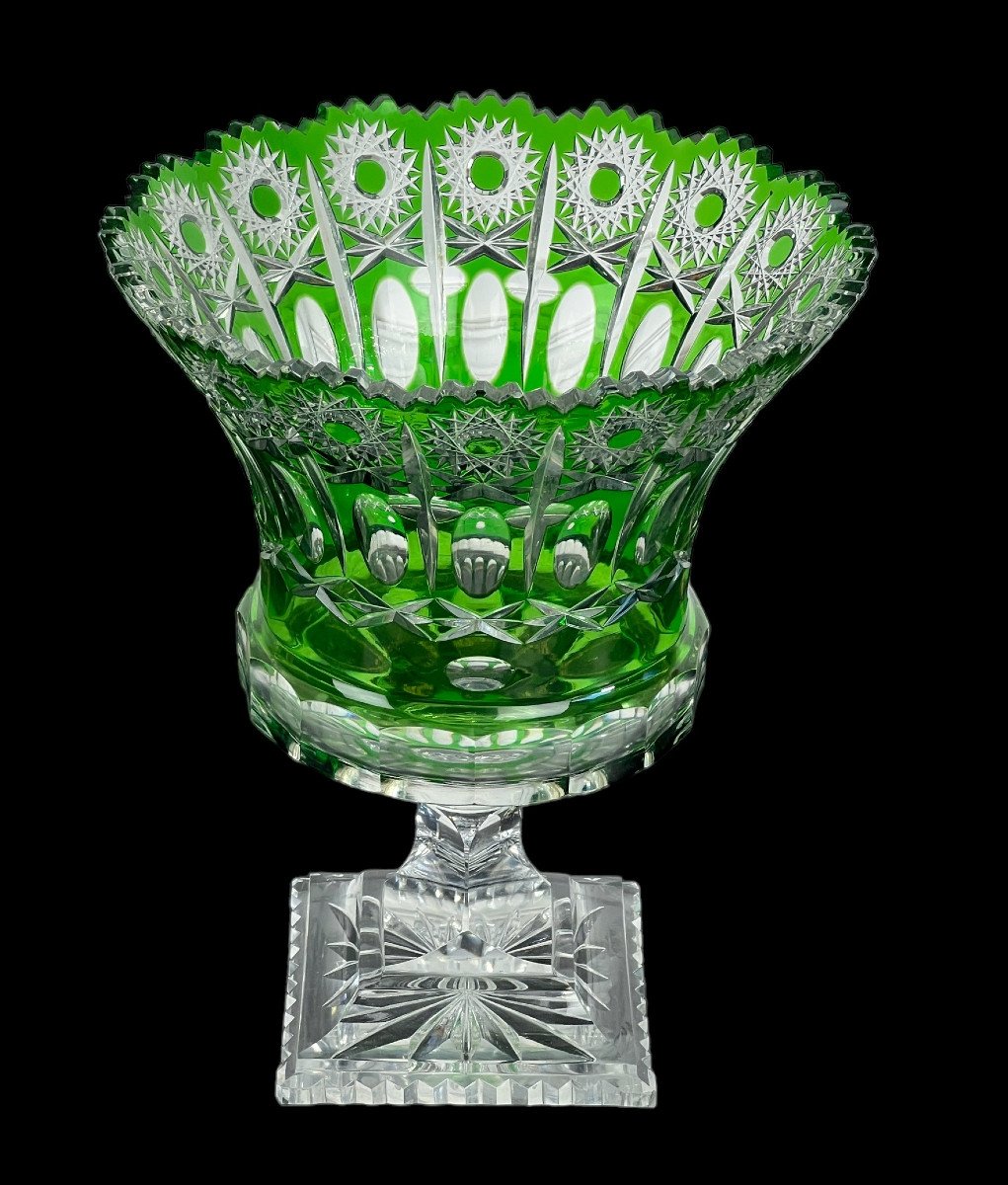 Cup On Green Pedestal In Bohemian Cut Crystal 20th Century-photo-1