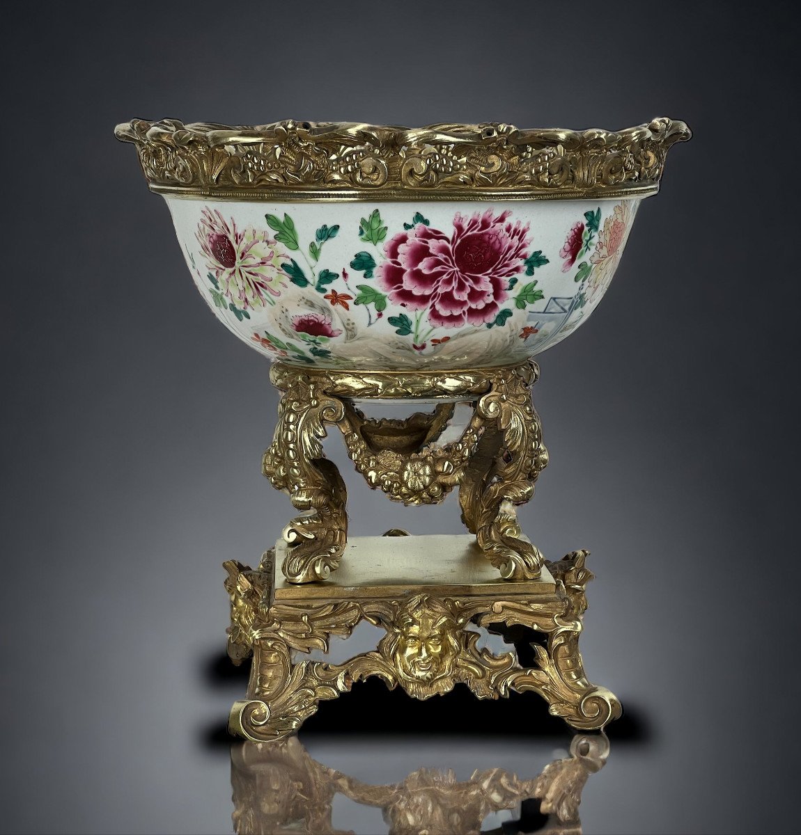 Large Chinese Cup From The 18th Century Decorated With Flowers Adorned With A Bronze Mount