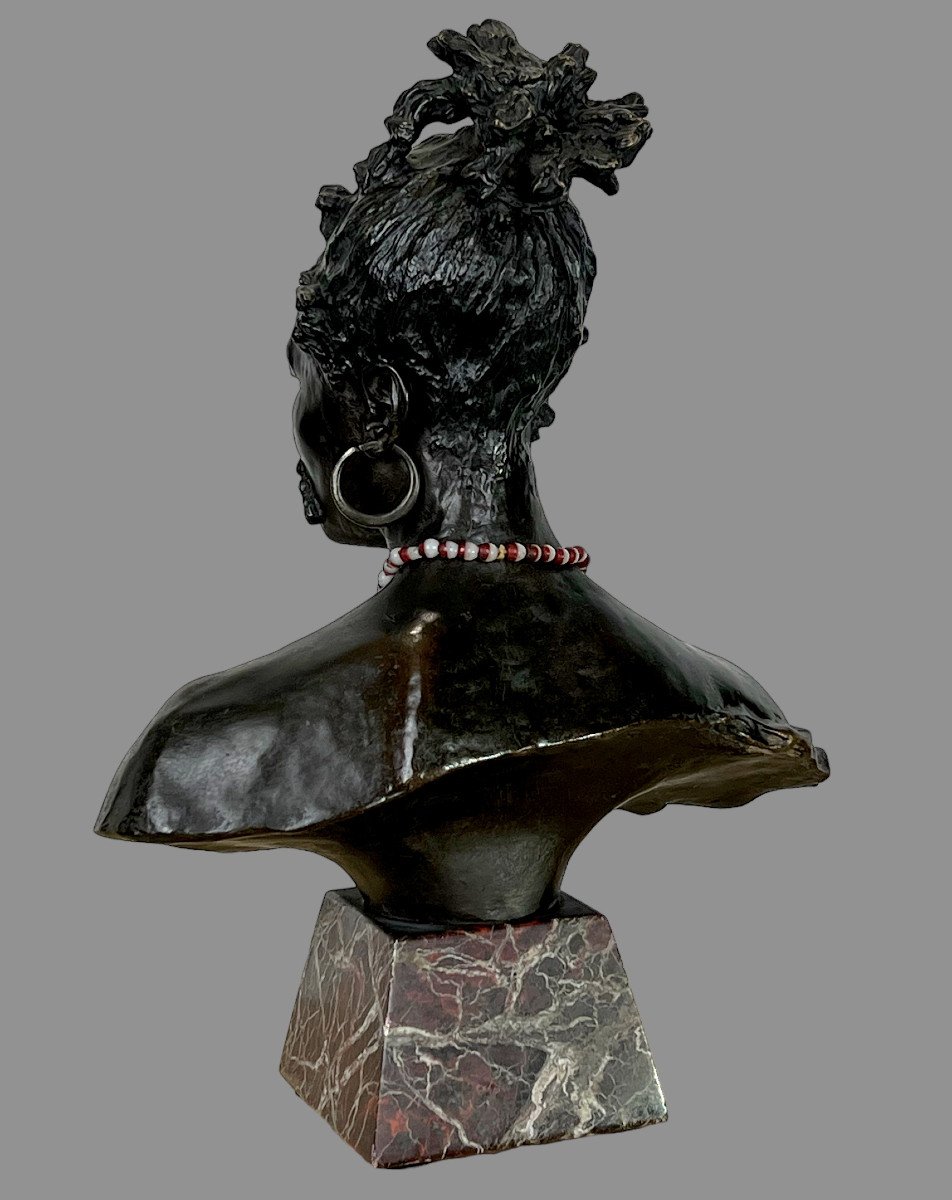 Arthur Strasser 1854/1927 Bust Of Songhai Warrior In Patinated Bronze On Marble-photo-3
