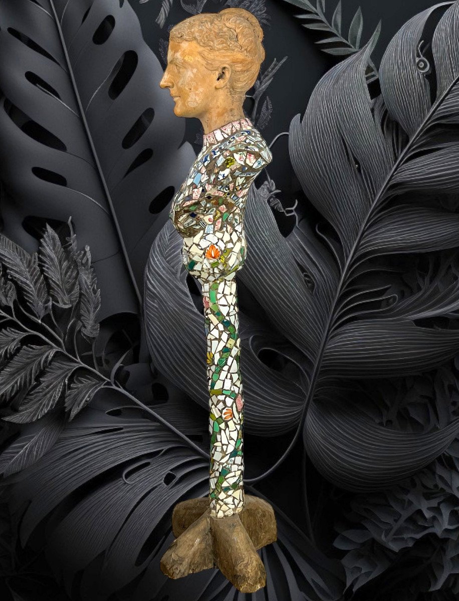 Buste Colonne Recouvert d'Eclats De Mosaïque En Pique Assiettes "tête Féminine "-photo-3