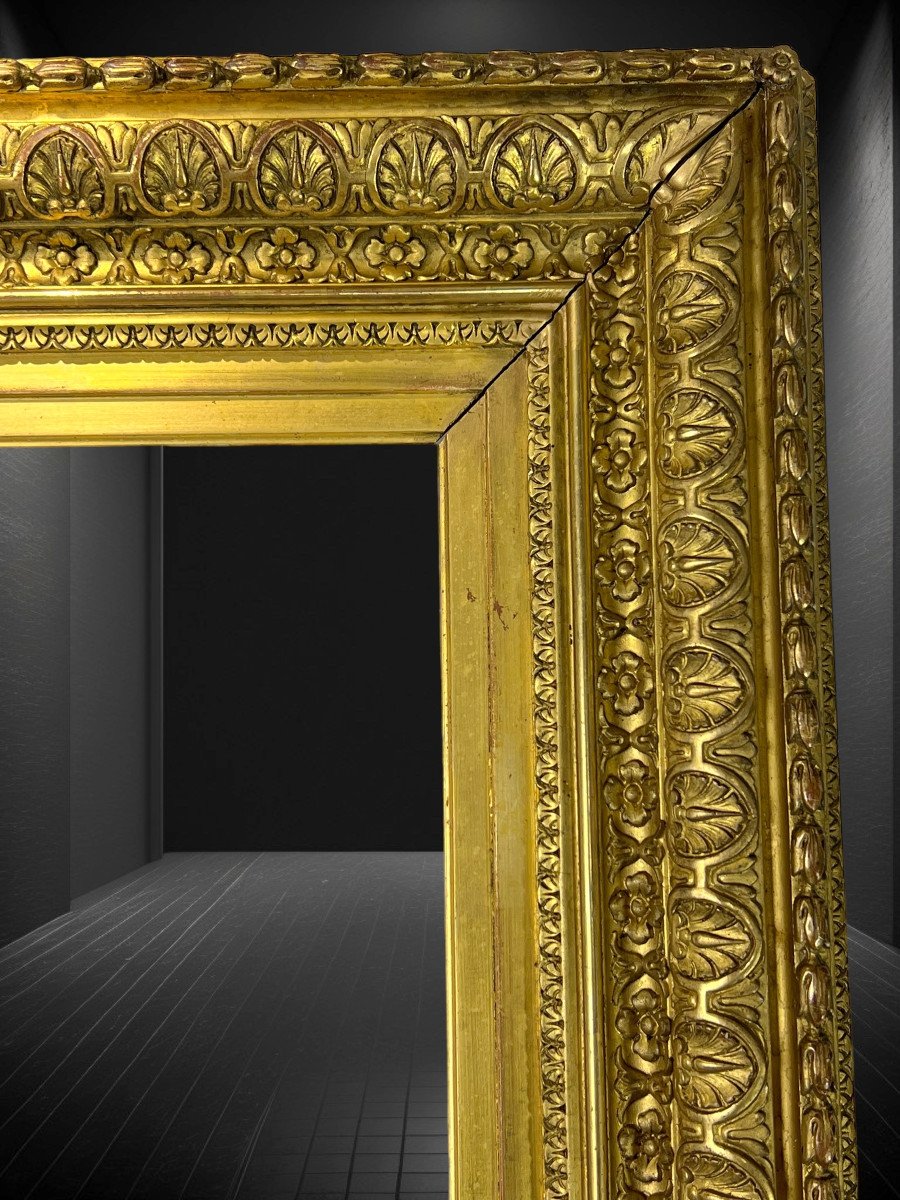 Old 19th Century Frame In Wood And Carved Golden Stucco For Painting 43.8 Cm X 56 Cm-photo-4