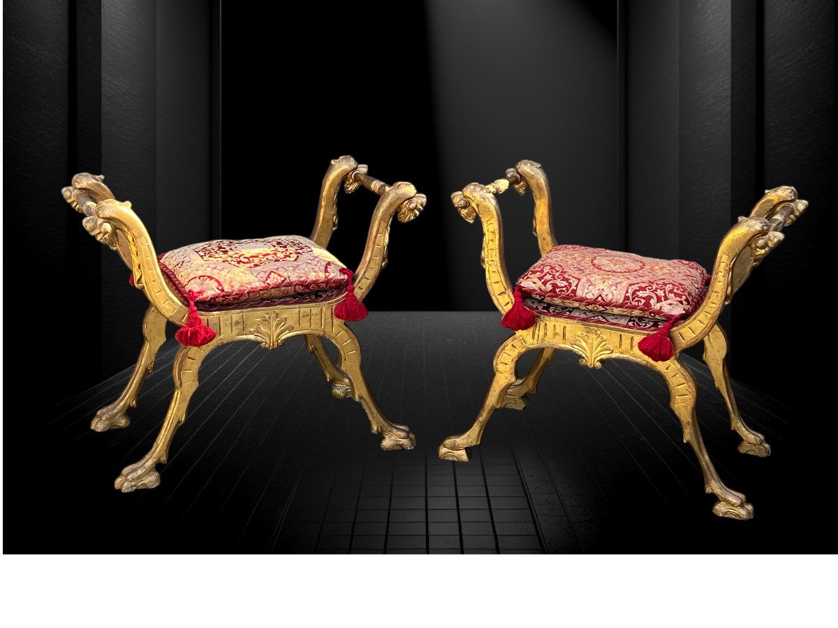 Pair Of 19th Century Italian Curule Stools In Carved And Gilded Wood With Its Cushions -photo-2