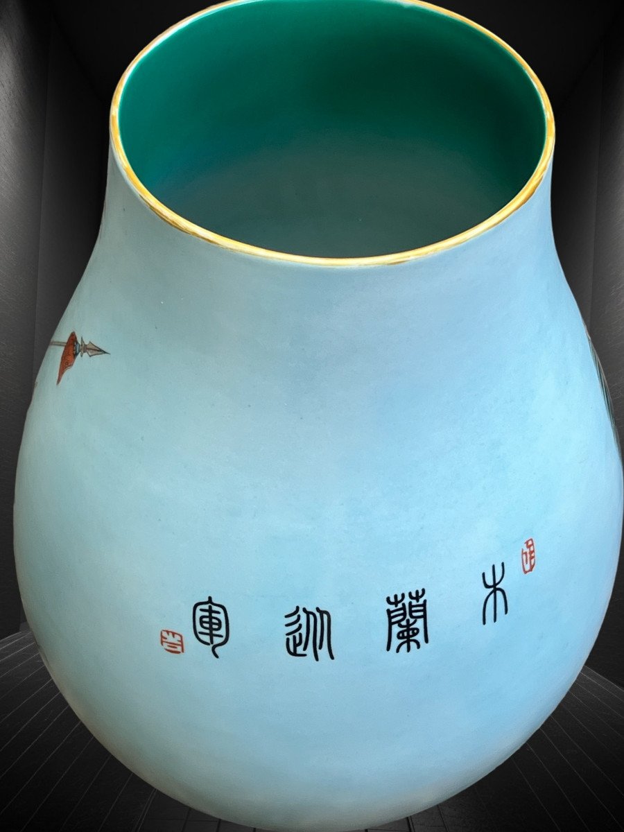 Grand Vase Balustre En Porcelaine De Chine A Decor Emaillé Polychrome De 39 Cm-photo-2