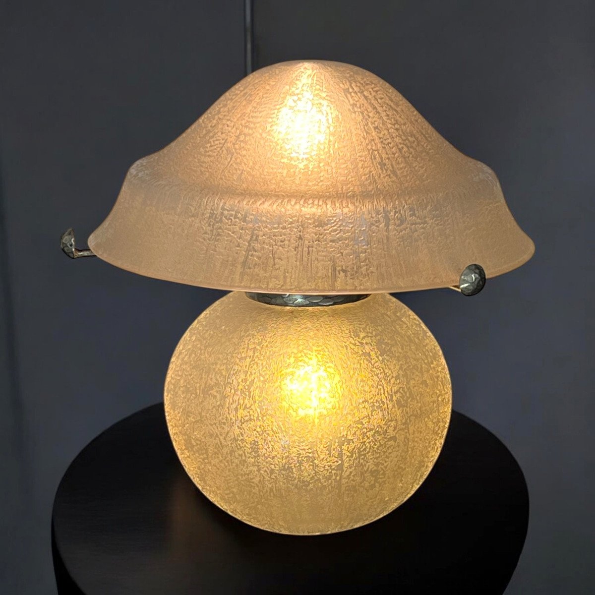 Daum Nancy Lamp In Frosted White Glass Matt Bitten Al Acid Art Deco Period-photo-3