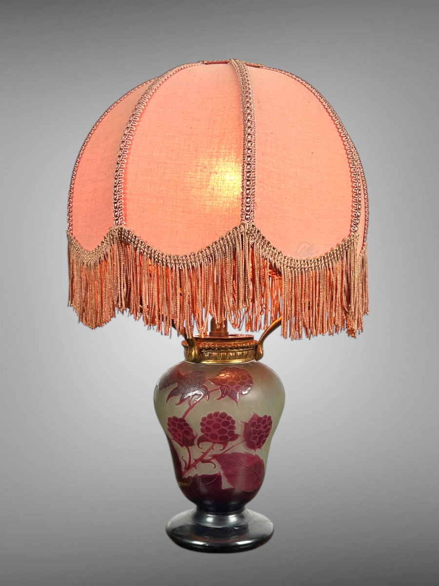 Lampe En Pâte De Verre Signée d'Argental A Décor De Framboises époque Art Deco
