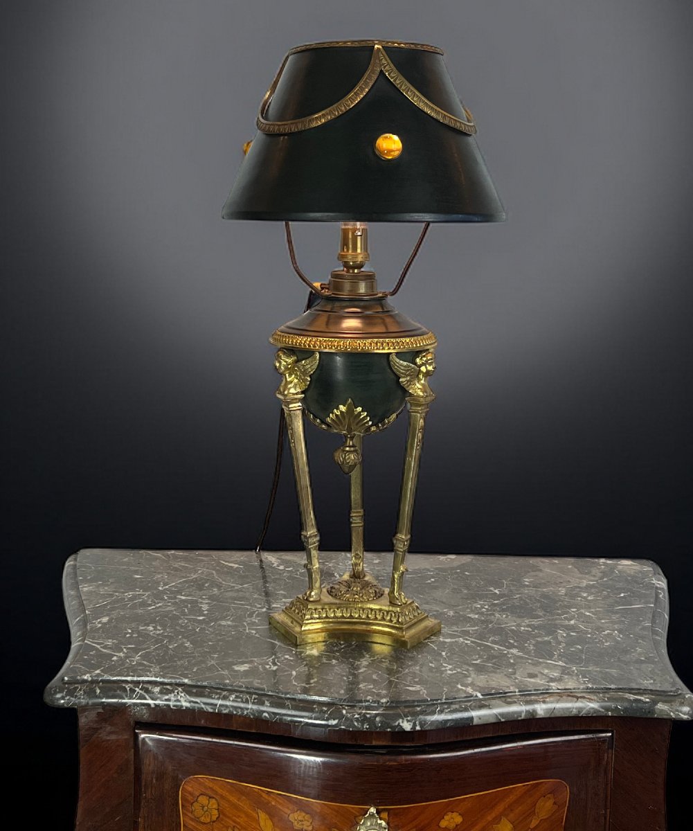 Lampe Ancienne De Style Empire En Bronze Et Laiton Avec Abat Jour En Tôle Décoré-photo-1