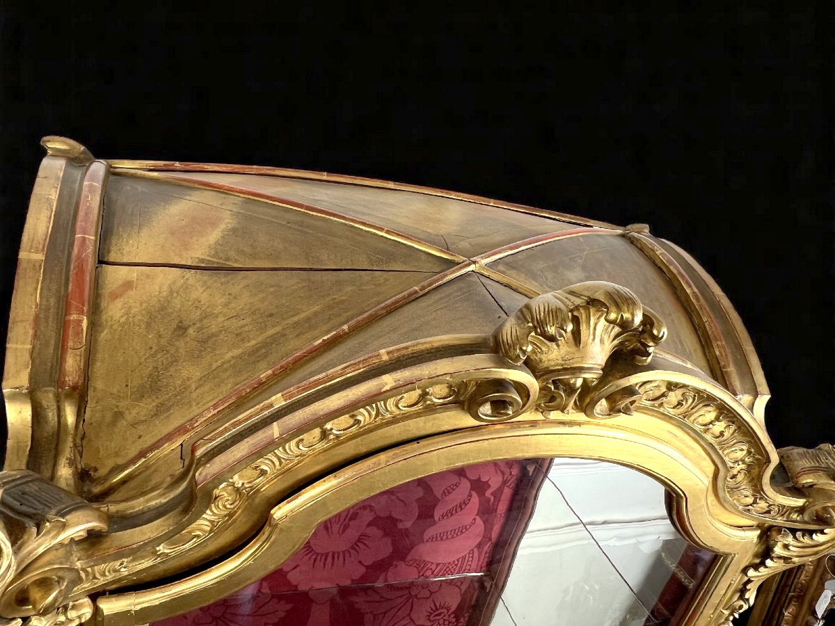Vitrine Italienne En Bois Sculpté Et Doré Epoque Napoleon III De Style Louis XV-photo-5