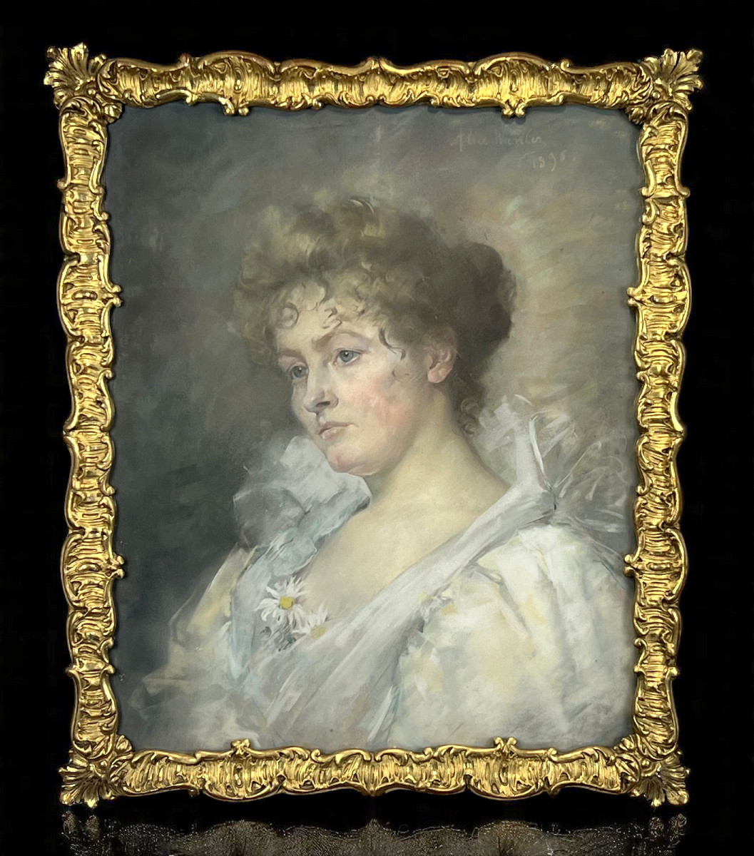 Pastel Sous Verre Encadré Du XIXe Representant Un Portrait De Femme Elegante