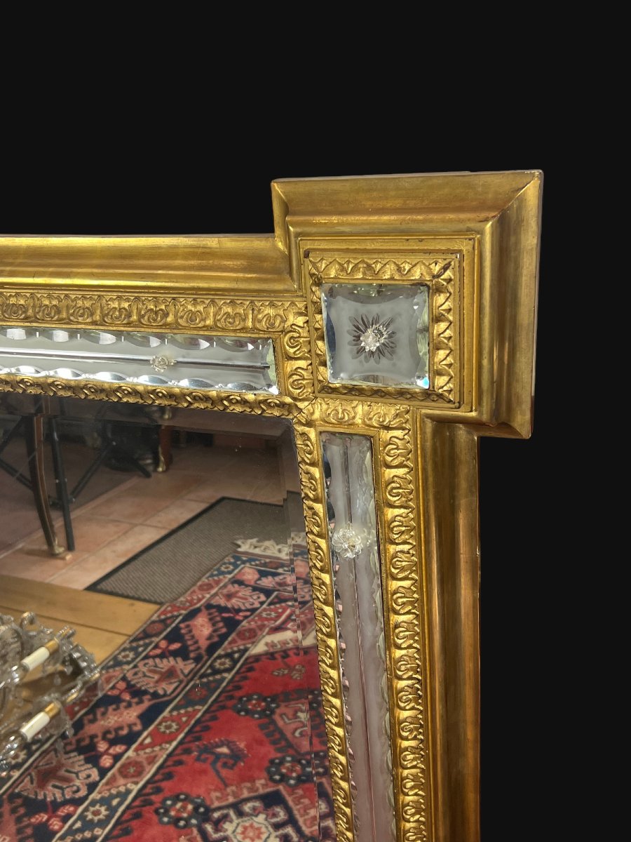 MIROIR ANCIEN DU XIXe EN BOIS DORÉ ENTOURÉ DE BAGUETTES DE MIROIRS OPAQUES-photo-8