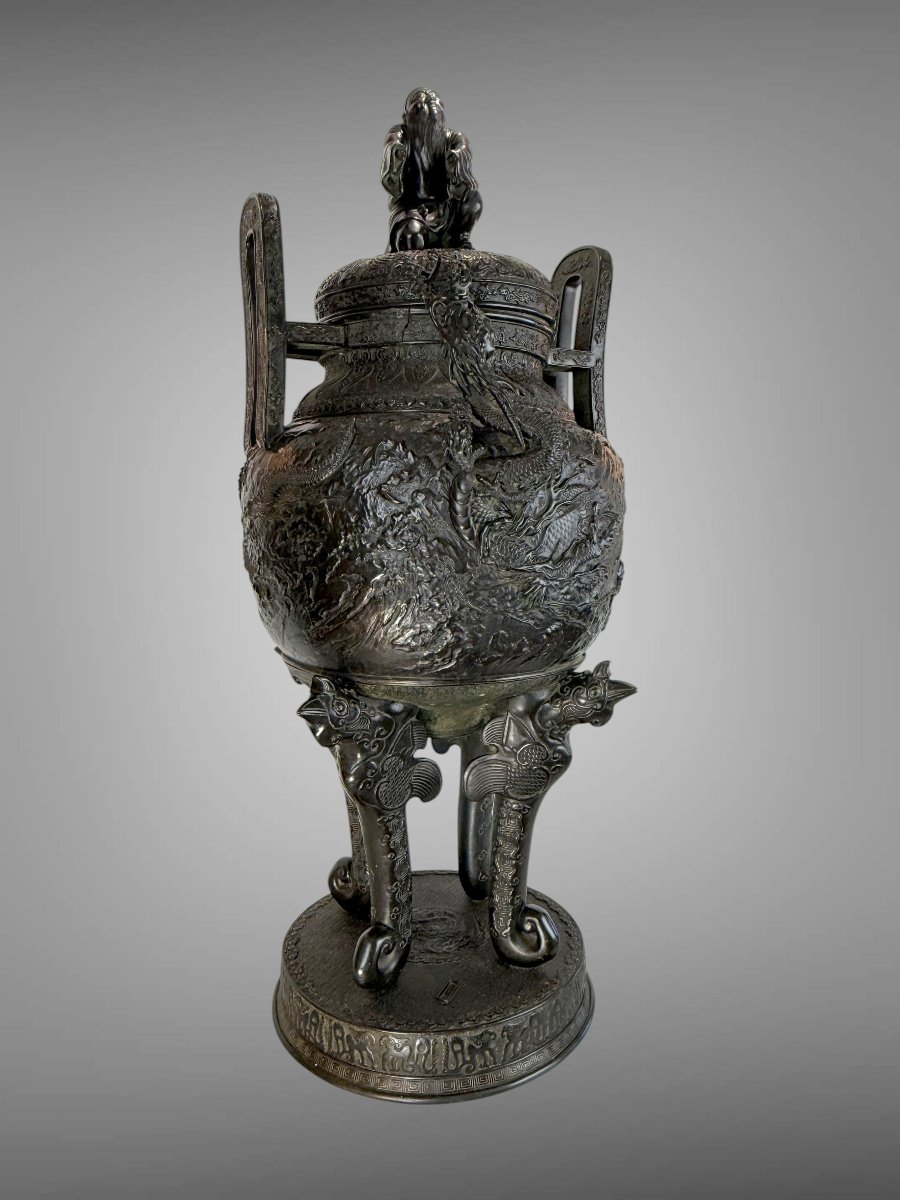 Large 90 Cm Vase In Sculpted Patinated Bronze Meiji Period Japan 19th Century (1890)-photo-7