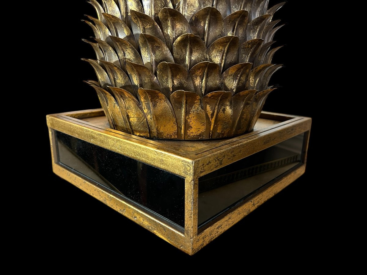 Pineapple-shaped Lamp. In The Style Of The 70s Jansen In Gold Metal-photo-8