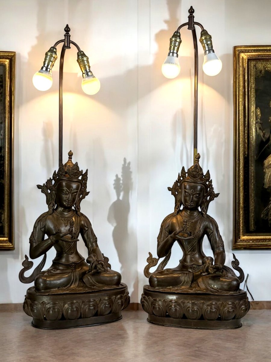 Large Pair Of Bronze Lamps Representing Tibetan Statues, Late 19th Century-photo-3