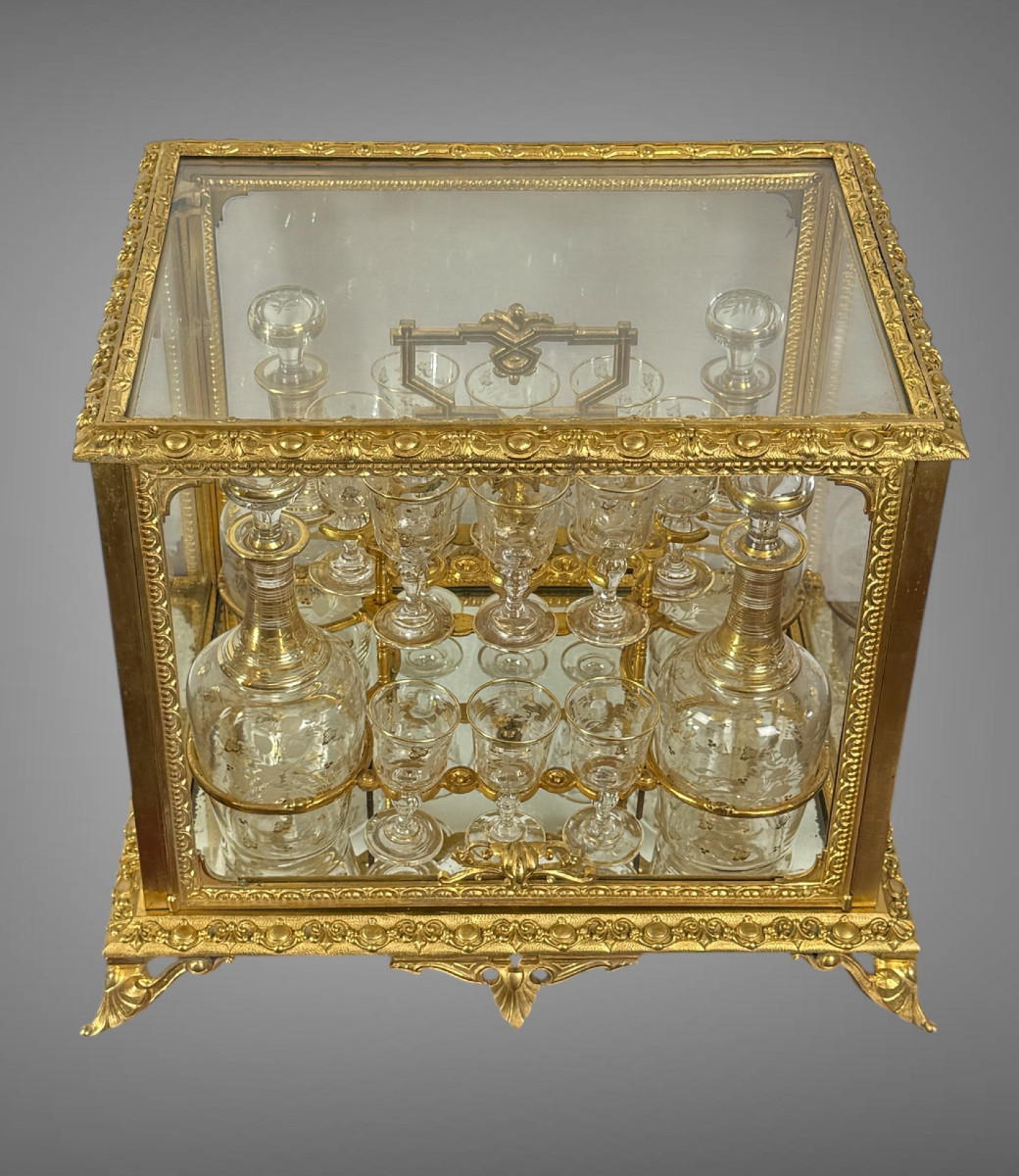 Napoleon III Period Gilt Bronze Liquor Cellar With 4 Carafes And 14 Glasses-photo-4