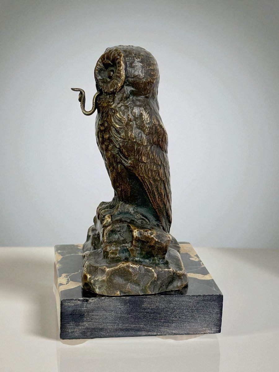 PORTE MONTRE EN BRONZE SIGNÉ H.RISCH REPRESENTANT UNE CHOUETTE ET SON SERPENT-photo-2
