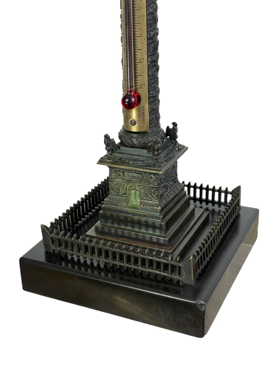 THERMOMÈTRE XIXe EN BRONZE REPRÉSENTANT LA COLONNE VENDÔME SURMONTÉE DE NAPOLÉON-photo-4