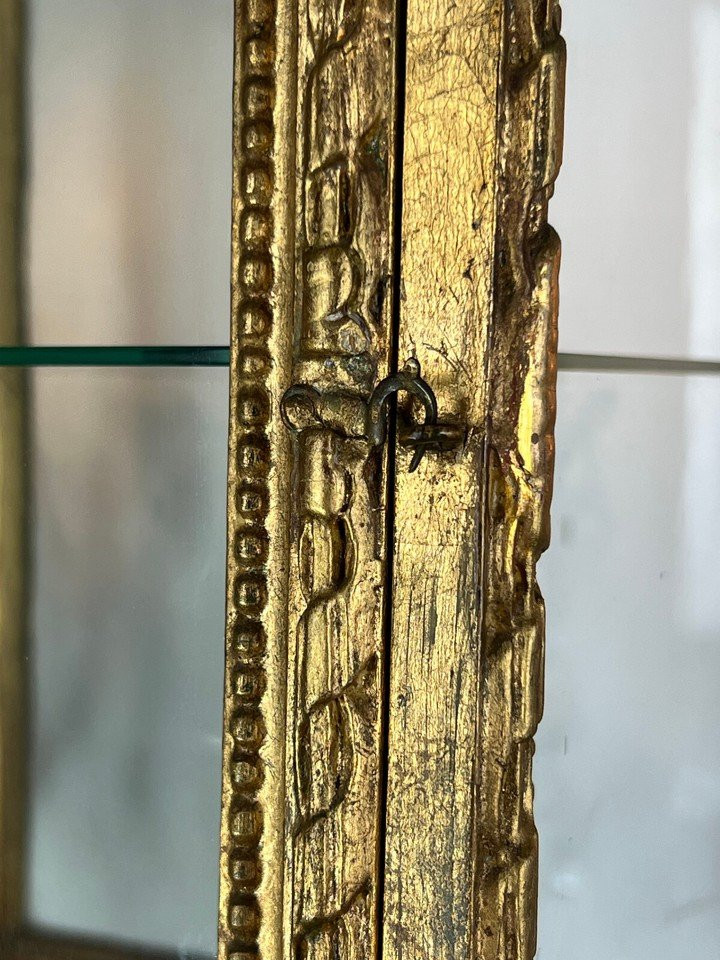 Small 19th Century Showcase On Feet In Carved And Gilt Wood In The Louis XV Style-photo-4