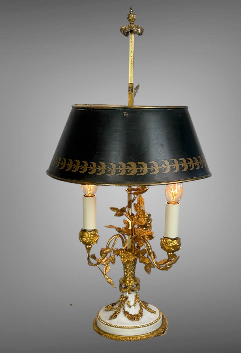LAMPE BOUILLOTTE XIXe EN MARBRE ET BRONZE DORÉ DE STYLE LOUIS XVI A 3 LUMIERES-photo-3