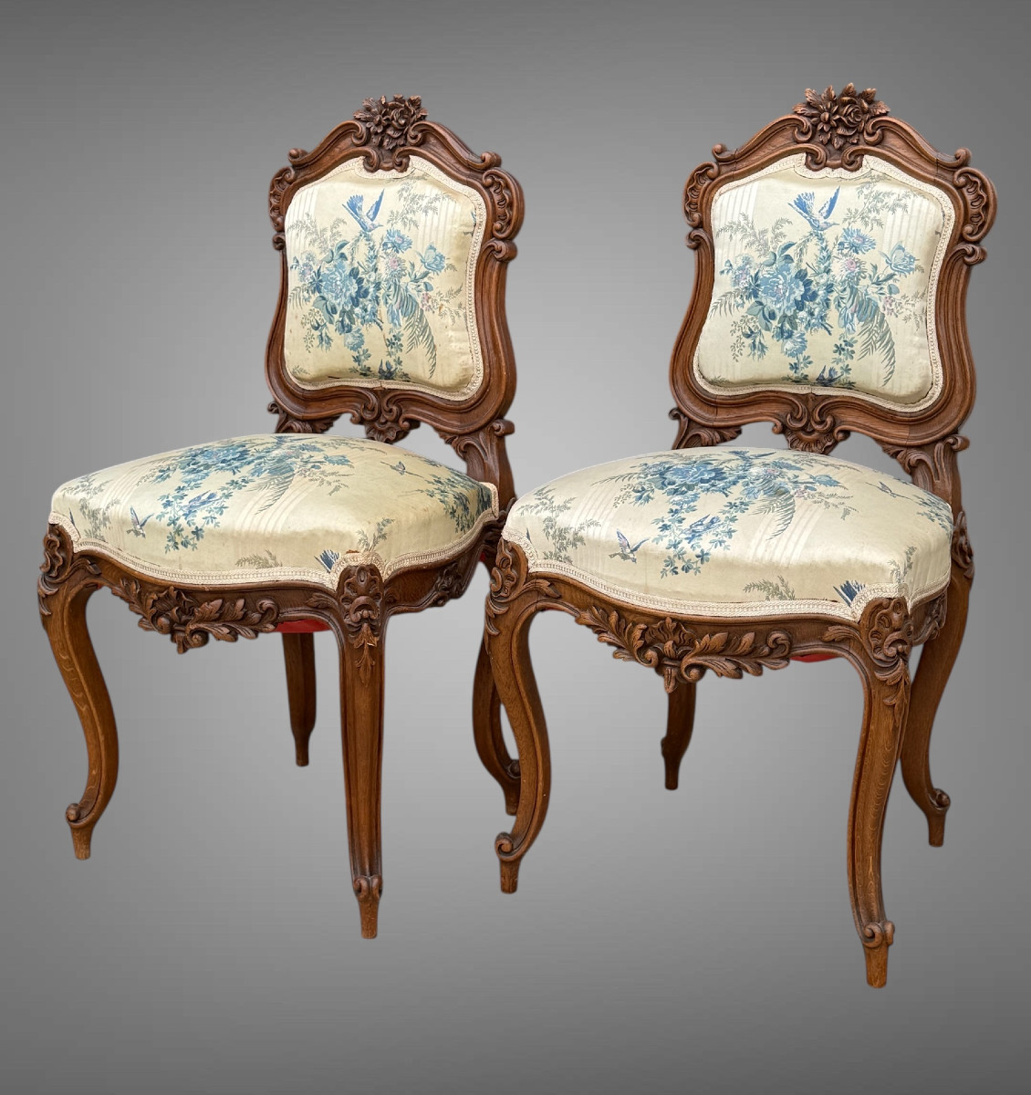 PAIRE DE CHAISES ANCIENNES DES ANNÉES 1900 DE STYLE LOUIS XV EN CHÊNE SCULPTÉ-photo-3