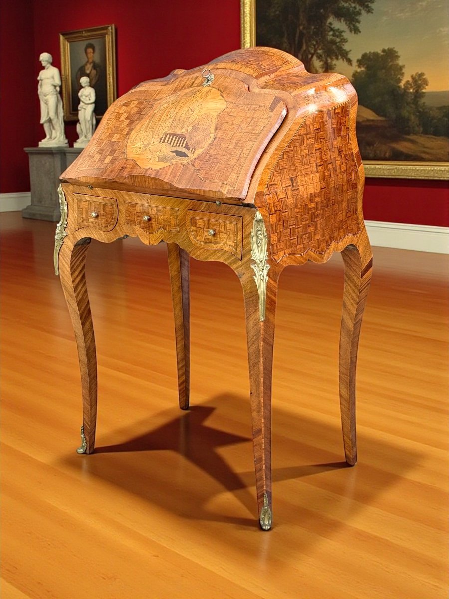 19th Century Louis XV Style Marquetry Desk With Caprice Architectural Decor-photo-3
