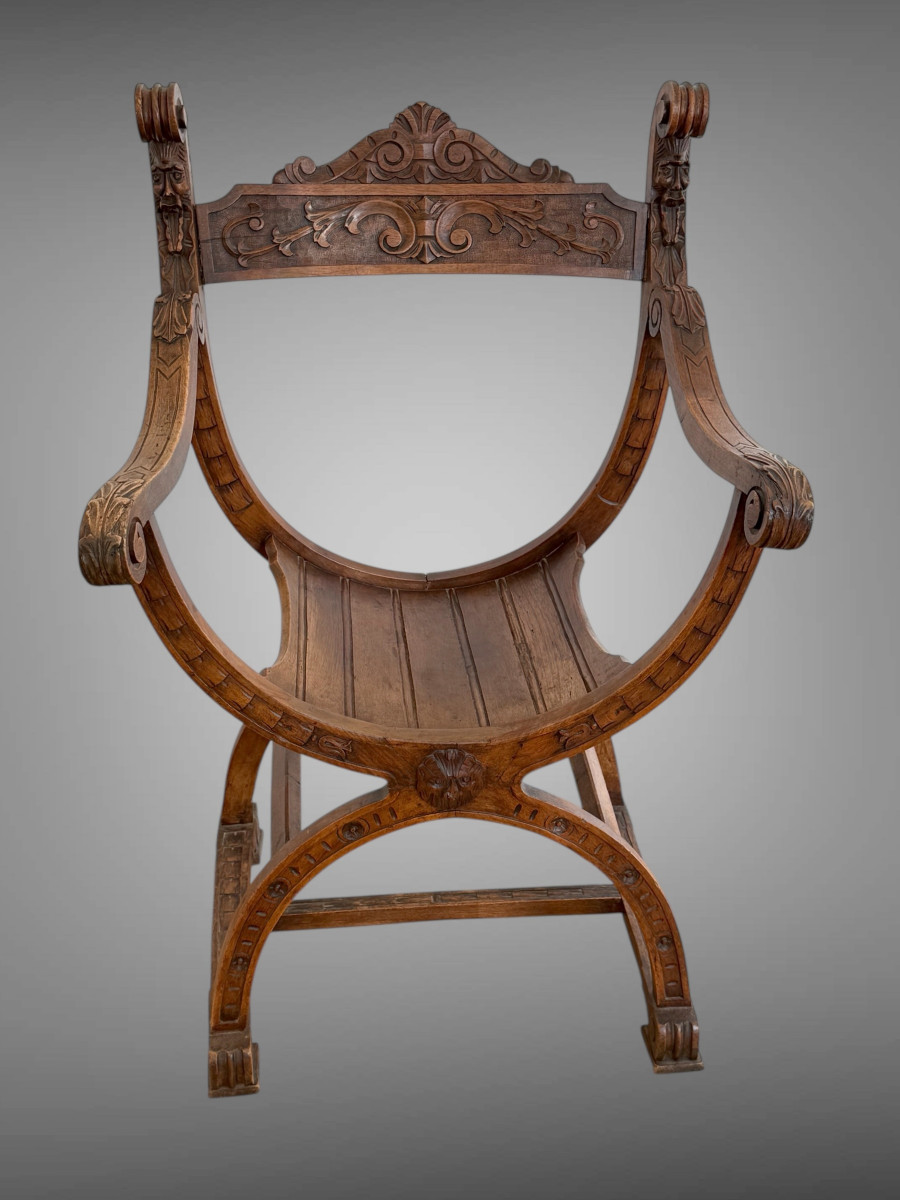 FAUTEUIL DIT " DAGOBERT " EN NOYER SCULPTÉ STYLE NEO- GOTHIQUE-photo-2