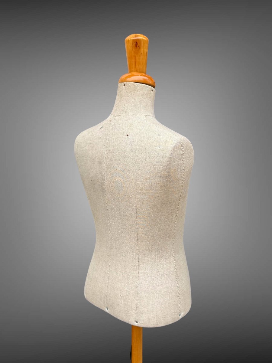 MANNEQUIN D ENFANT DES ANNÉES 50 EN BOIS ET TISSU RÉGLABLE EN HAUTEUR-photo-4