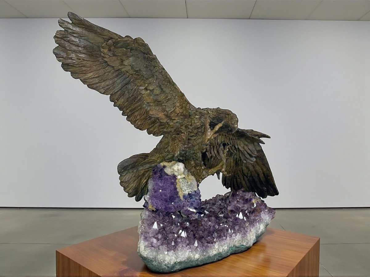 Bronze Sculpture On A Base Adorned With Amethysts Depicting An Eagle Hunting-photo-2
