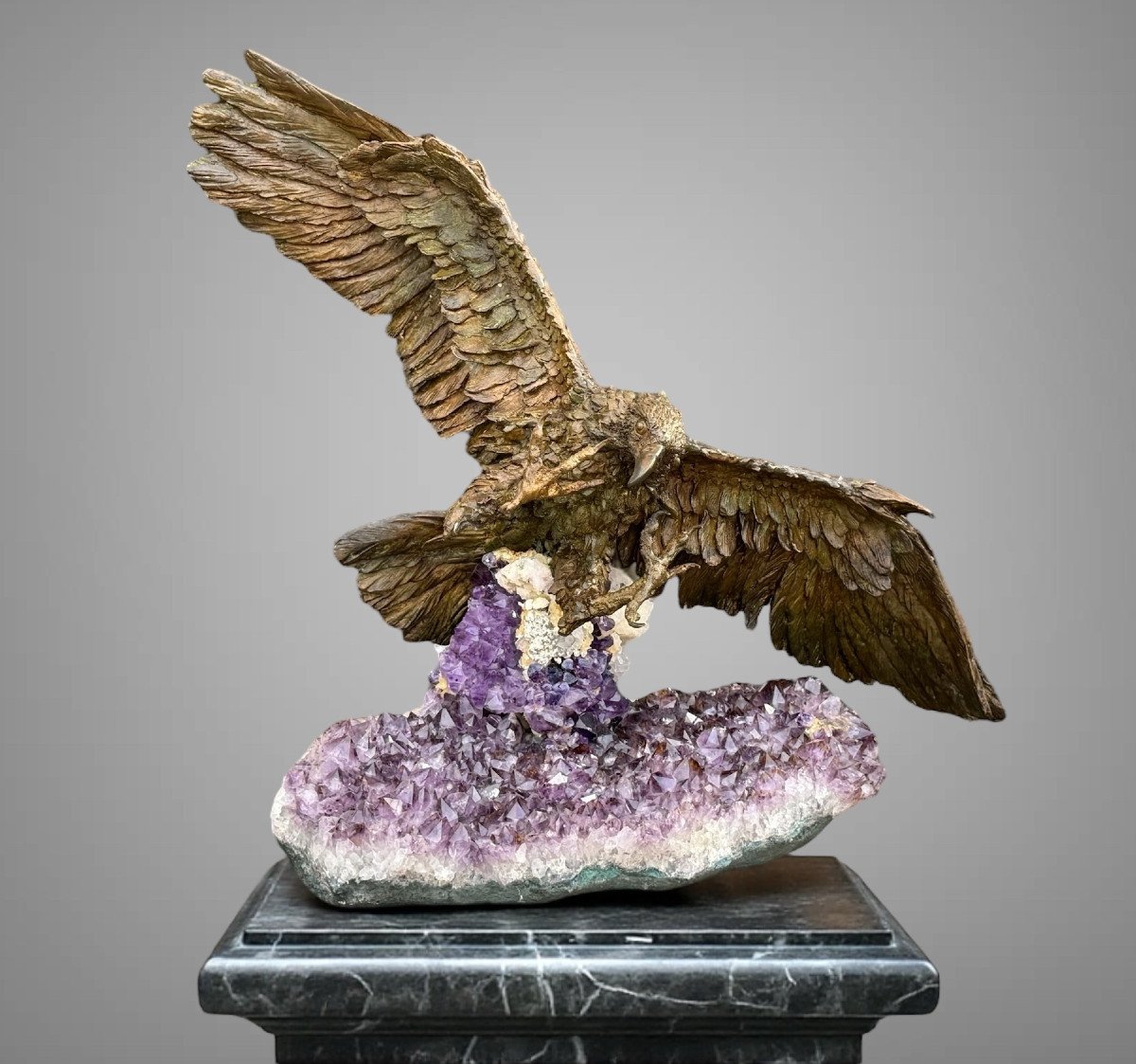 Bronze Sculpture On A Base Adorned With Amethysts Depicting An Eagle Hunting-photo-8
