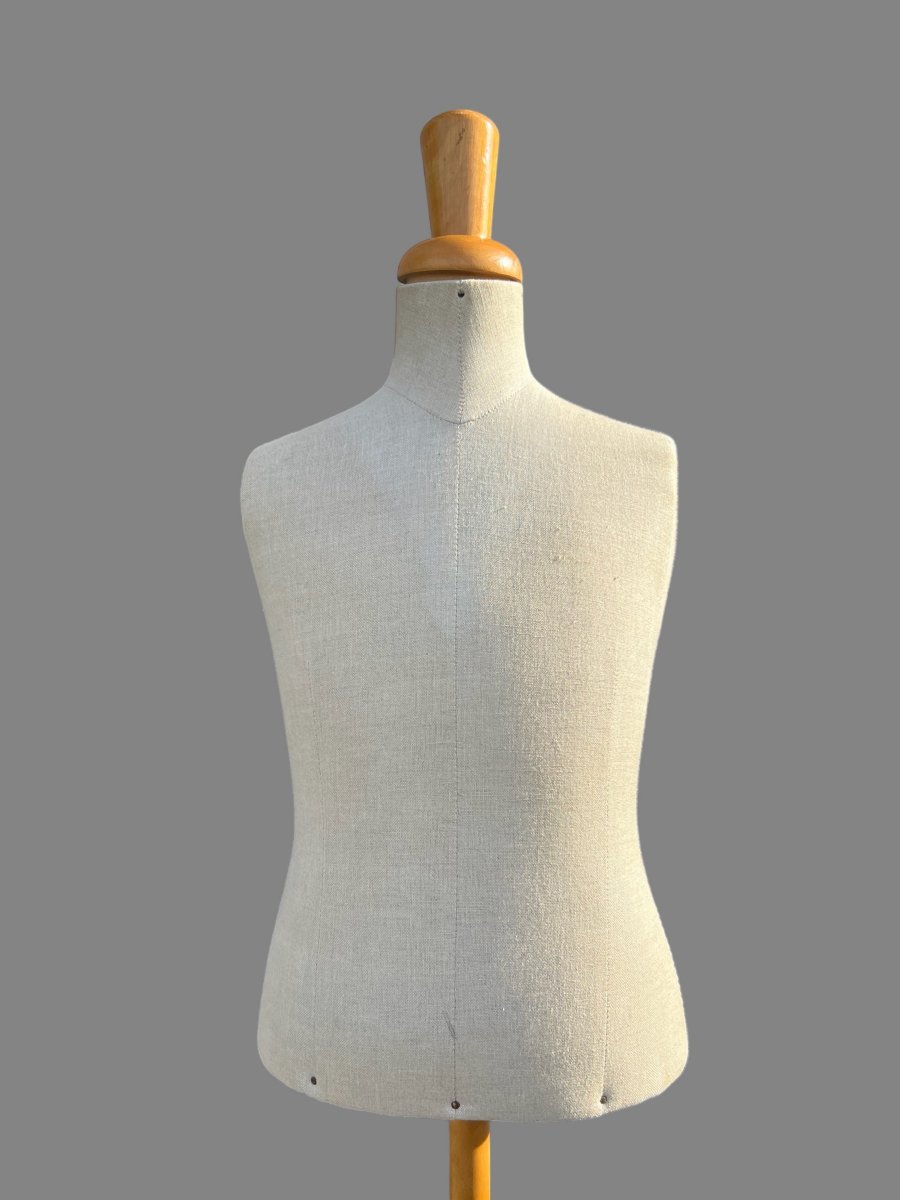 MANNEQUIN D ENFANT DES ANNÉES 50 EN BOIS ET TISSU RÉGLABLE EN HAUTEUR-photo-4