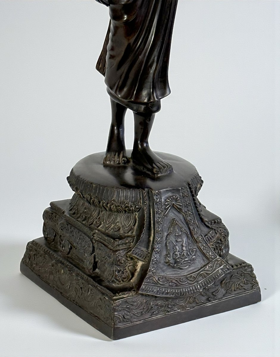 19th/20th Century Bronze Statue Depicting A Walking Buddha-photo-7